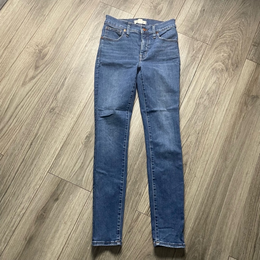 Madewell 9" Mid-rise‎ Skinny Jeans in Pendale Wash